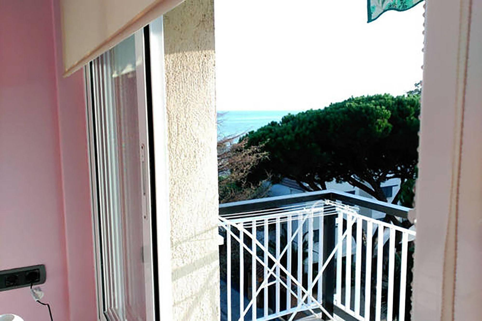 Apartment Llavaneres I 산 안드레스 데 예바네라스 외부 사진